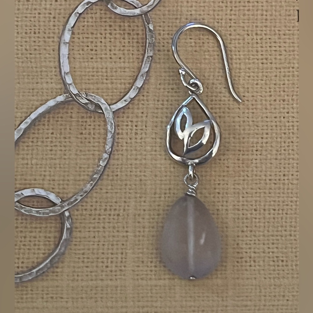 Silpada SINGLE EARRING ONLY Sterling Silver Frosted Amethyst 
Earring.